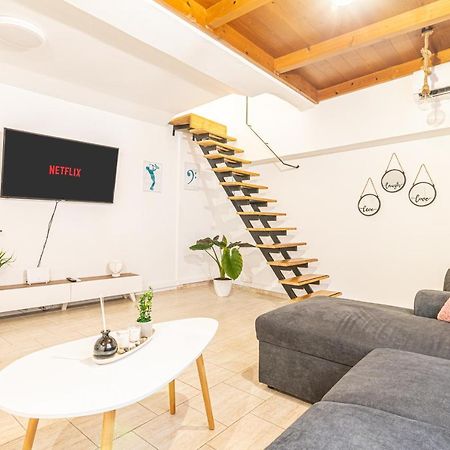 New Loft In The Heart Of City Center Iráclio Exterior foto