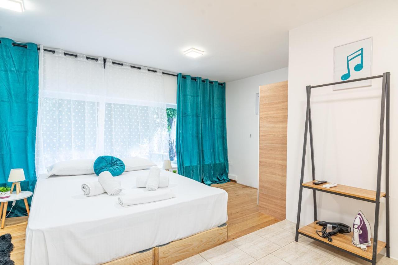 New Loft In The Heart Of City Center Iráclio Exterior foto