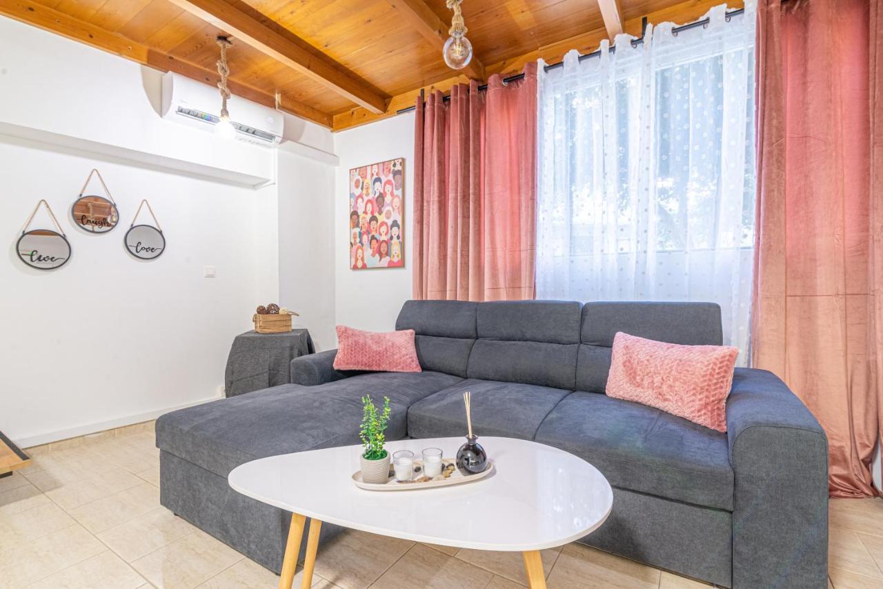New Loft In The Heart Of City Center Iráclio Exterior foto